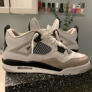 Jordan 4 military black